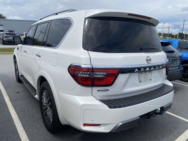Used 2022 Nissan Armada Platinum w/ Captain's Chairs Package RWD image 5