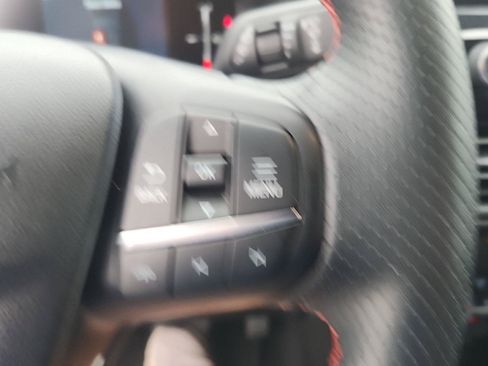 Used 2025 Ford Escape ST-Line Select AWD/4WD image 14