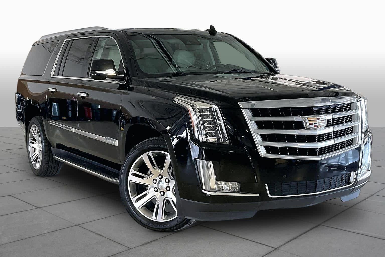 Used 2016 Cadillac Escalade ESV Luxury AWD/4WD image 2