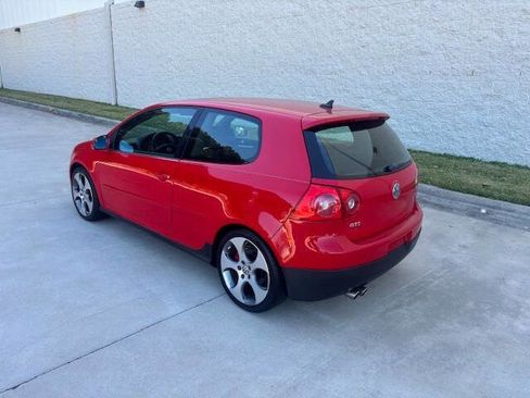 Used 2009 Volkswagen GTI 2-Door FWD image 15