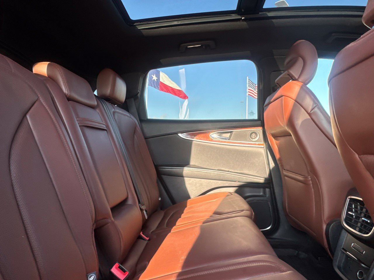 Used 2019 Lincoln Nautilus Reserve w/ Cargo Utility Package FWD image 43