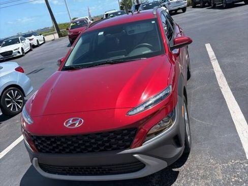 Used 2023 Hyundai Kona SEL w/ Cargo Package image 2