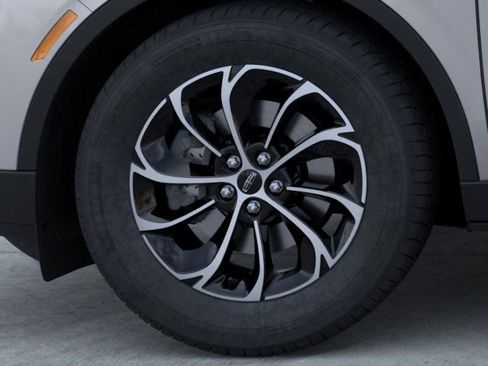 New 2026 Lincoln Nautilus Premier image 19