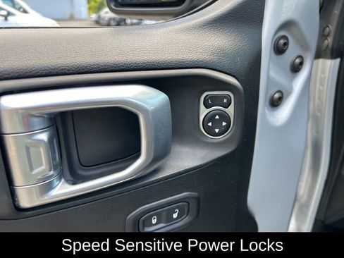 Certified 2022 Jeep Wrangler Unlimited Sport image 15