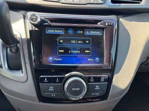 Used 2016 Honda Odyssey SE image 25
