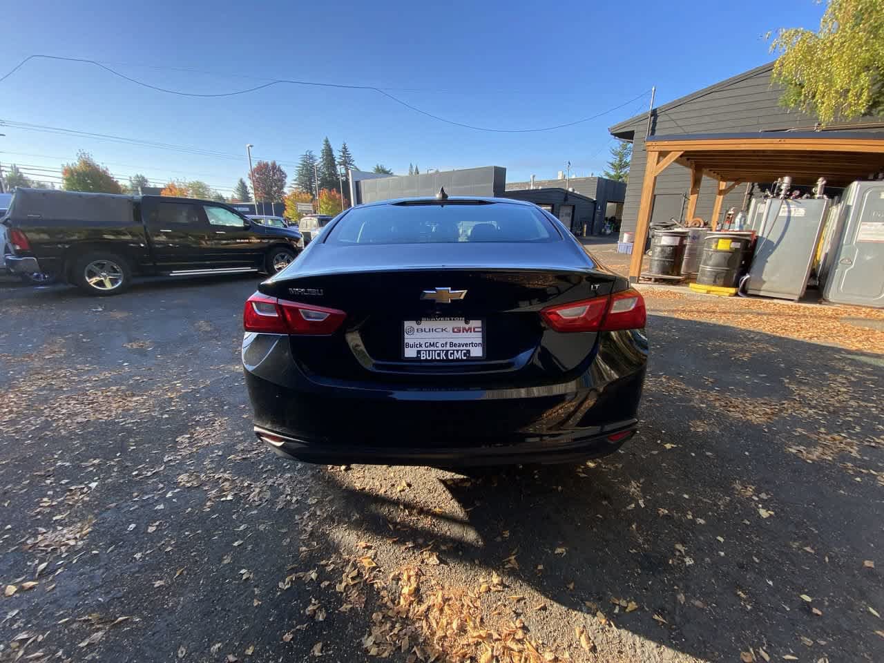 Used 2025 Chevrolet Malibu LT FWD image 5