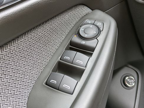 New 2026 Chevrolet TrailBlazer LT w/ Convenience Package FWD image 25
