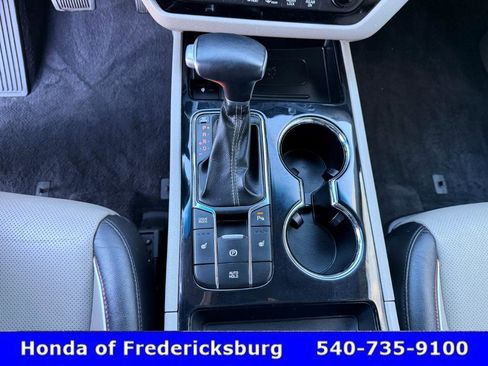 Used 2019 Kia Sedona EX w/ EX Premium Package image 43