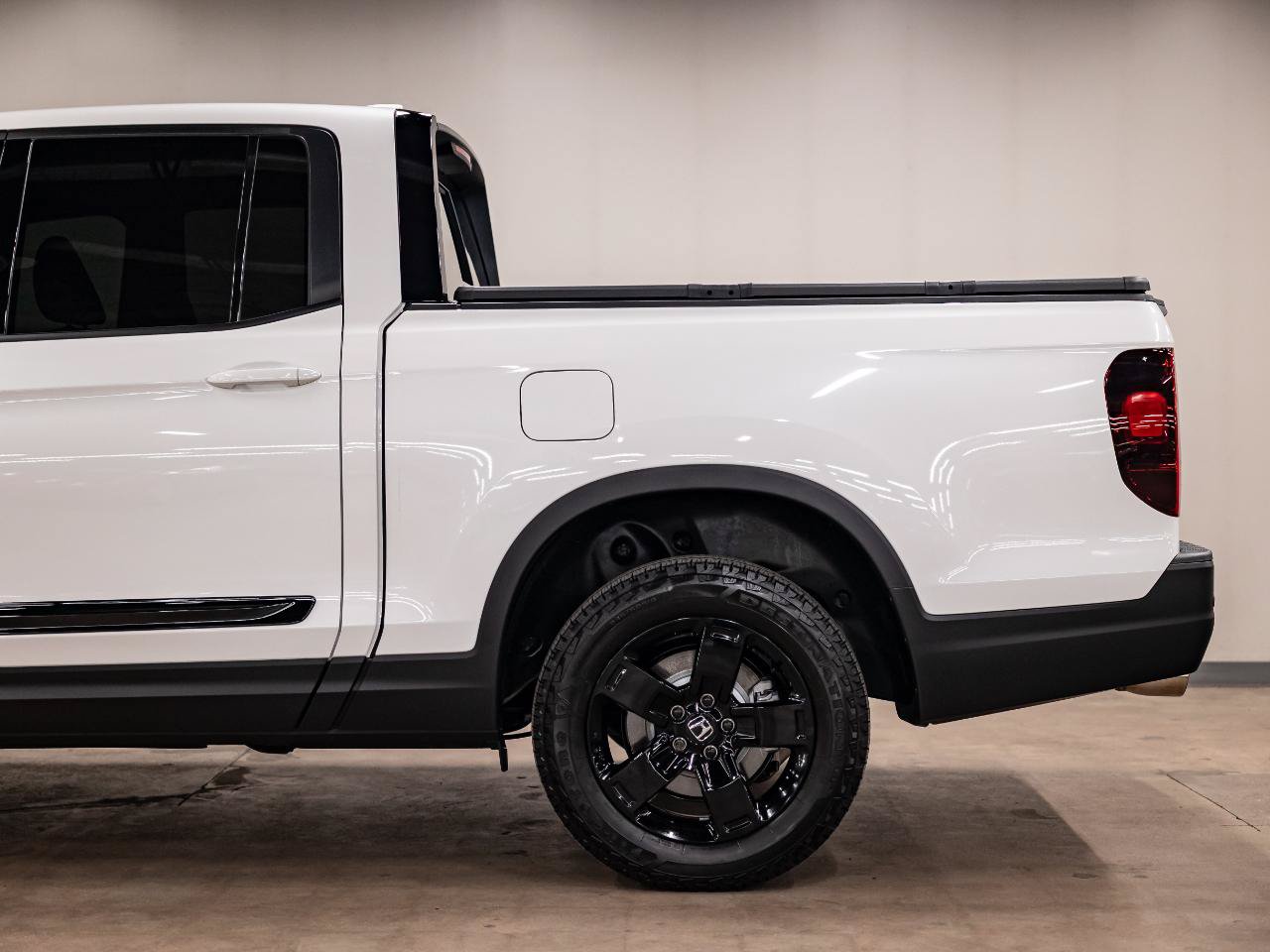 Used 2026 Honda Ridgeline Black Edition image 23
