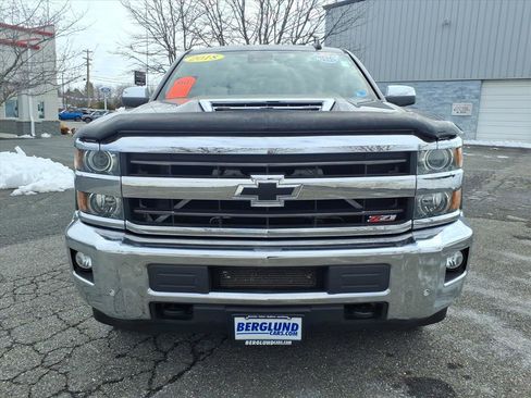 Used 2018 Chevrolet Silverado 2500 LTZ w/ Duramax Plus Package image 8