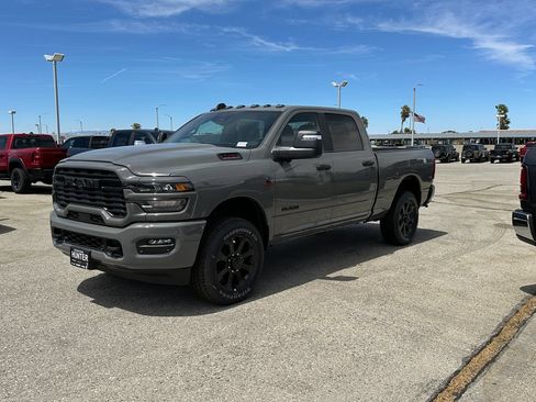 New 2026 RAM 3500 Big Horn AWD/4WD image 2