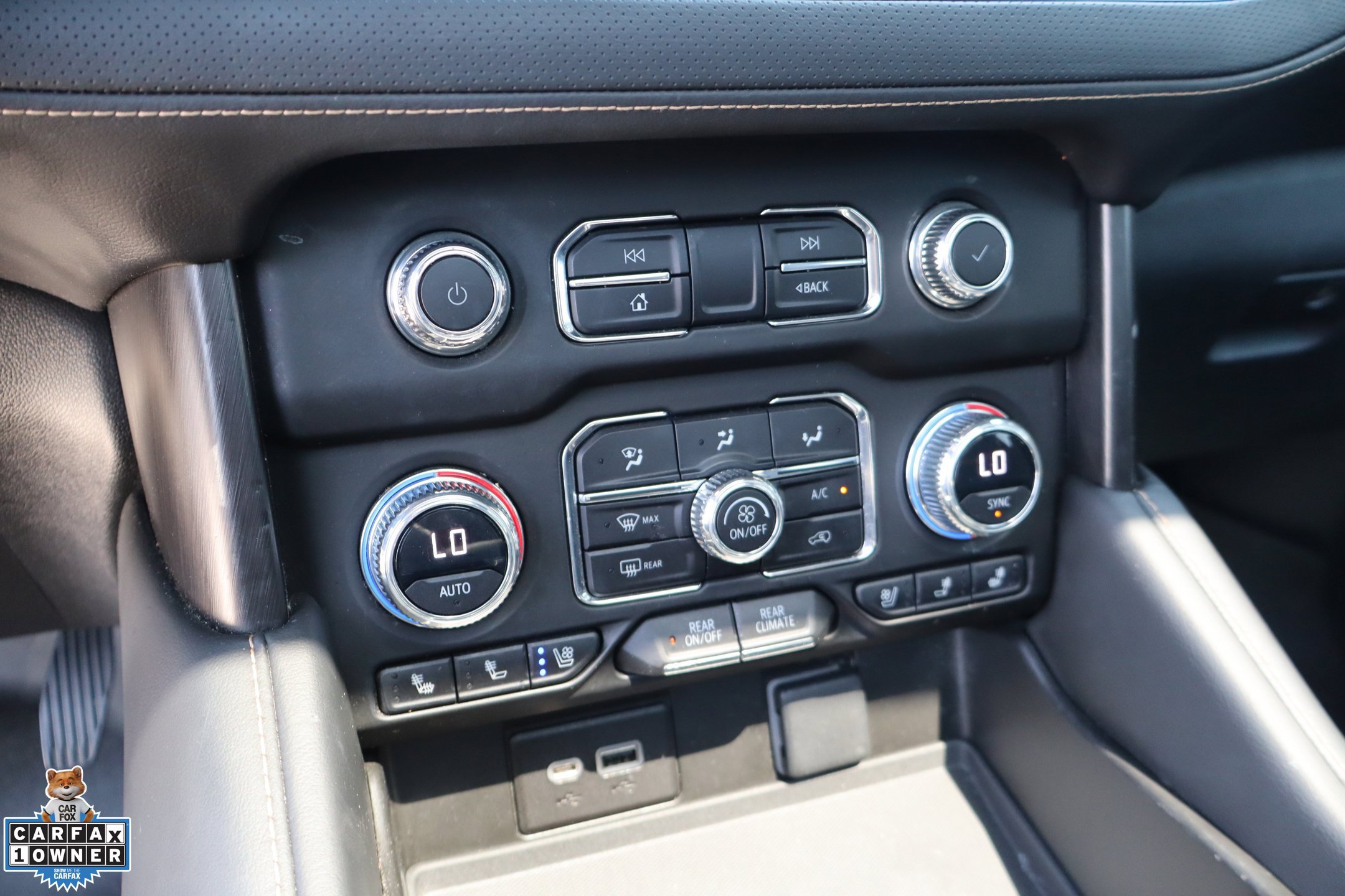 Used 2023 GMC Yukon XL AT4 AWD/4WD image 22