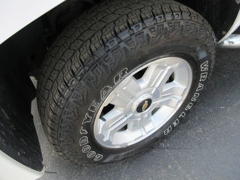 Used 2011 Chevrolet Silverado 1500 LTZ w/ Suspension Package, Off-Road AWD/4WD image 11
