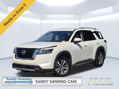 Used 2023 Nissan Pathfinder SL