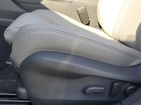 Certified 2025 Subaru Legacy Limited AWD/4WD image 7