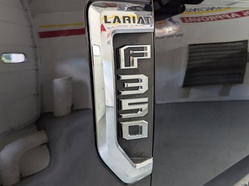 Used 2017 Ford F350 Lariat image 53