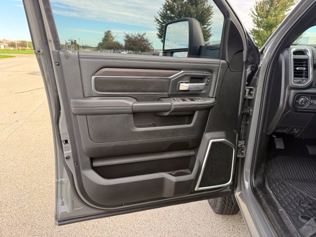 Used 2026 RAM 3500 Laramie w/ Night Edition AWD/4WD image 44