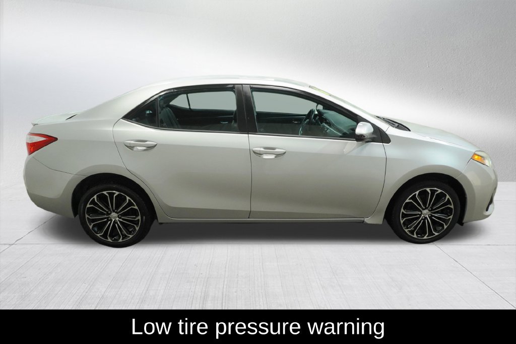Used 2016 Toyota Corolla S FWD image 5