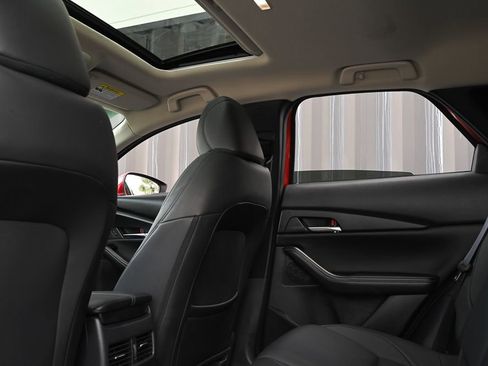 Certified 2025 MAZDA CX-30 AWD 2.5 S w/ Preferred Package image 15