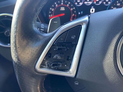 Used 2017 Chevrolet Camaro LT RWD image 19
