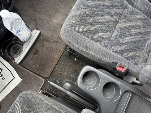 Used 2001 Honda CR-V EX image 15