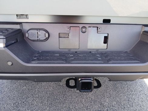 New 2026 Toyota Tundra Platinum image 15