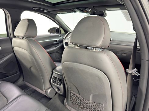 Used 2022 Hyundai Sonata SEL Plus w/ Preferred Accessory Package image 33