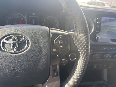 Certified 2023 Toyota Tacoma TRD Off-Road image 13