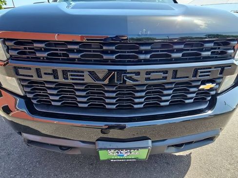 Used 2021 Chevrolet Silverado 1500 Custom AWD/4WD image 34
