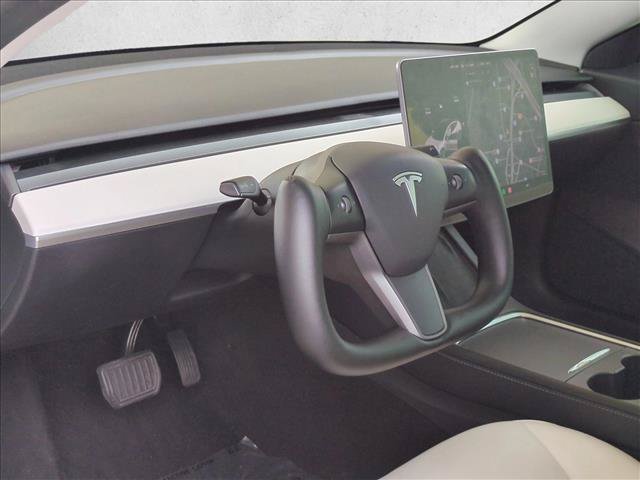 Used 2021 Tesla Model 3 Standard Range Plus RWD image 10
