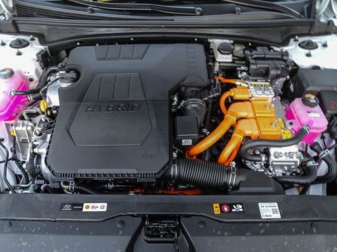 New 2026 Hyundai Elantra Sport FWD image 29
