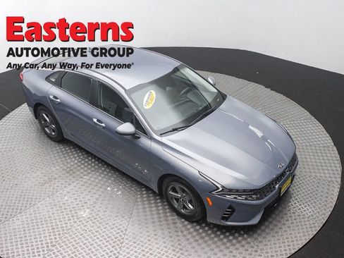 Used 2021 Kia K5 LXS FWD image 3