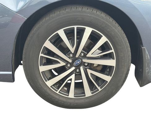Used 2018 Subaru Legacy 2.5i Premium AWD/4WD image 25