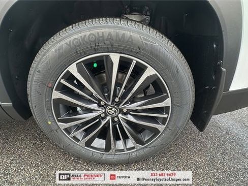 New 2026 Toyota Grand Highlander AWD Hybrid image 19