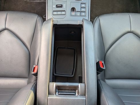 Certified 2023 Toyota Highlander XLE image 34