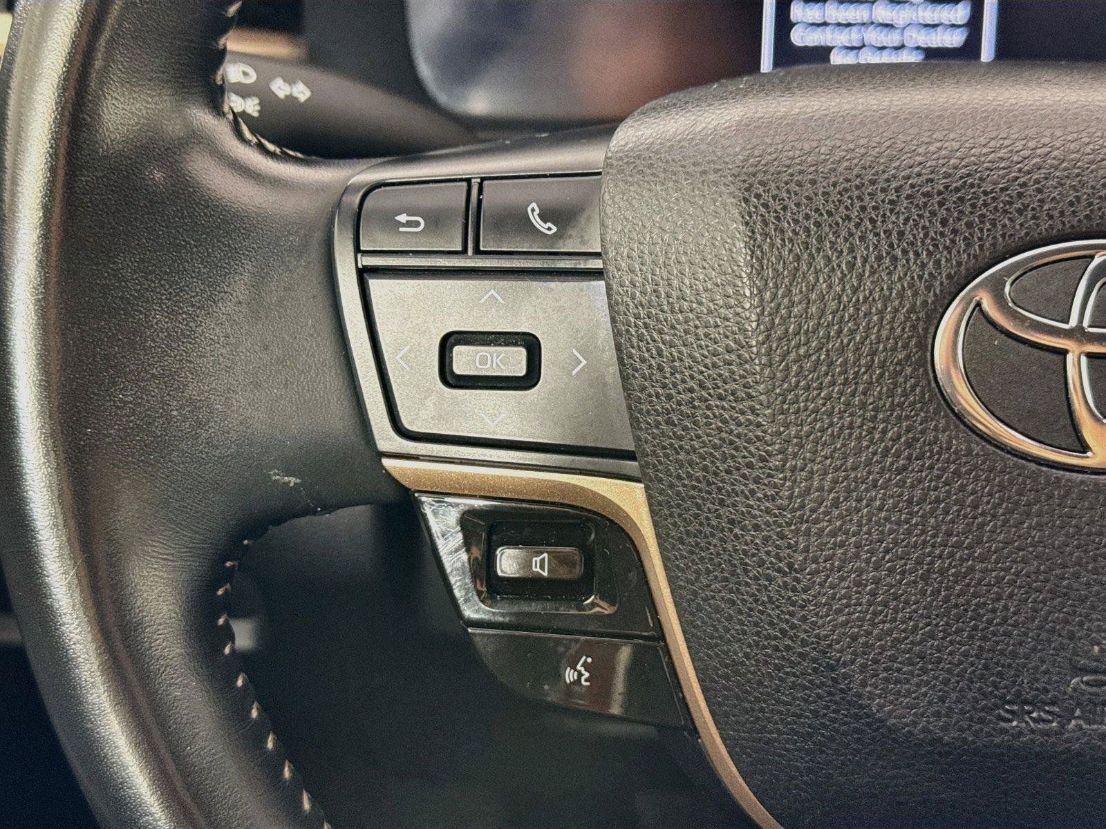 Certified 2024 Toyota Crown AWD/4WD image 17