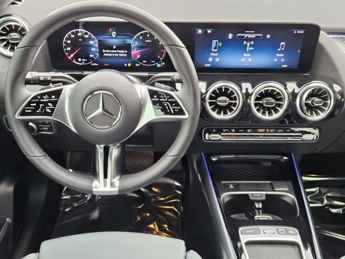 Certified 2026 Mercedes-Benz GLA 250 image 26