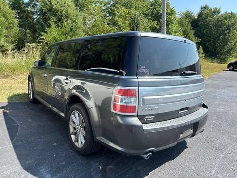 Used 2018 Ford Flex Limited AWD/4WD image 3