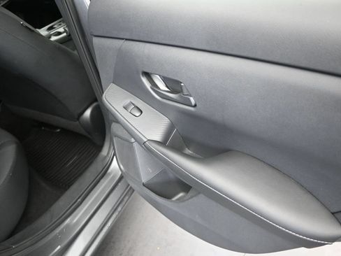 Used 2024 Nissan Sentra S FWD image 20