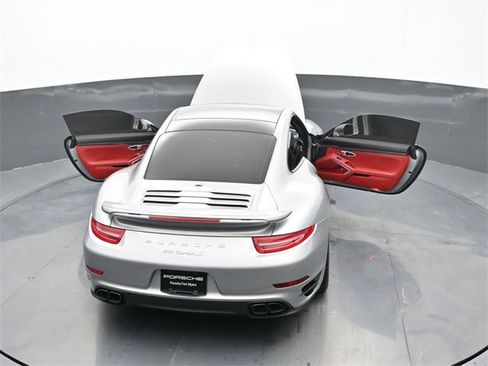 Certified 2014 Porsche 911 Turbo S image 24
