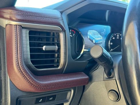 Used 2023 Ford Expedition Max Limited RWD image 16