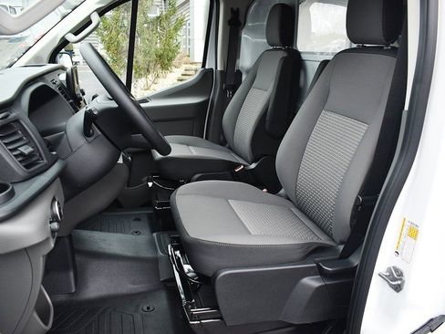 New 2025 Ford Transit 250 Low Roof image 5