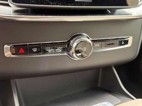 New 2026 Volvo XC90 B6 Plus AWD/4WD image 19