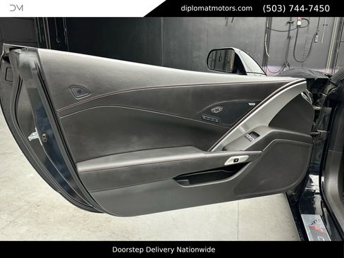 Used 2016 Chevrolet Corvette Z06 w/ 3LZ Preferred Equipment Group image 35