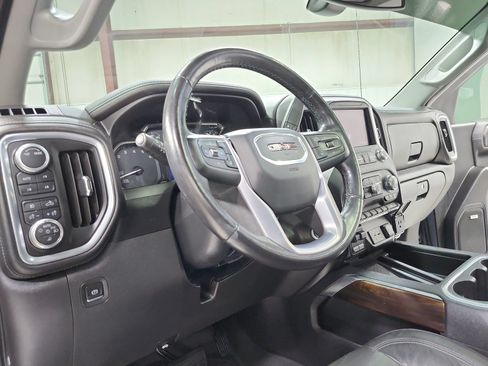 Used 2020 GMC Sierra 1500 SLT w/ SLT Premium Plus Package AWD/4WD image 18