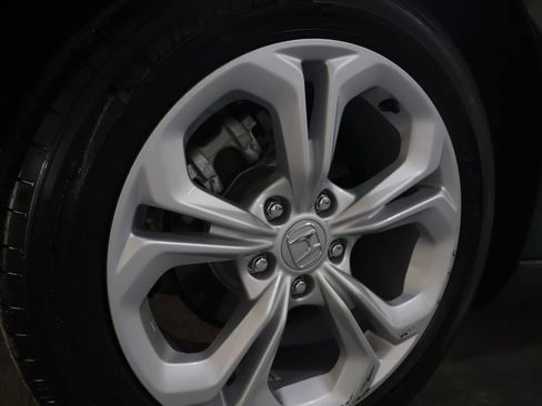 Used 2025 Honda Accord LX image 31