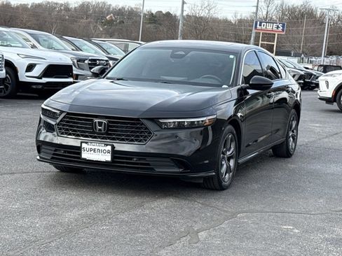 Used 2024 Honda Accord EX-L image 11