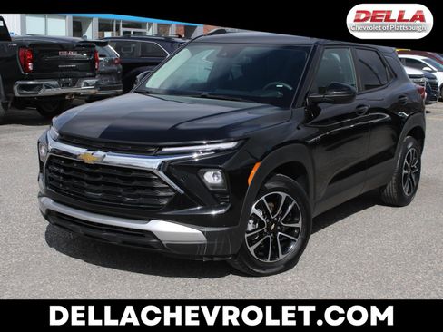 Used 2025 Chevrolet TrailBlazer LT image 1