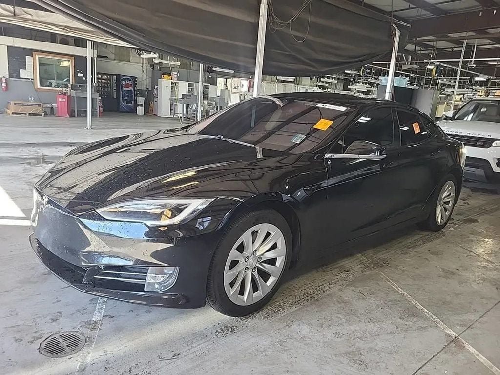 Used 2018 Tesla Model S 100D AWD/4WD image 1