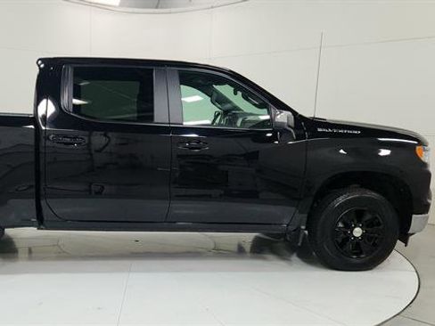 Used 2025 Chevrolet Silverado 1500 LT image 9